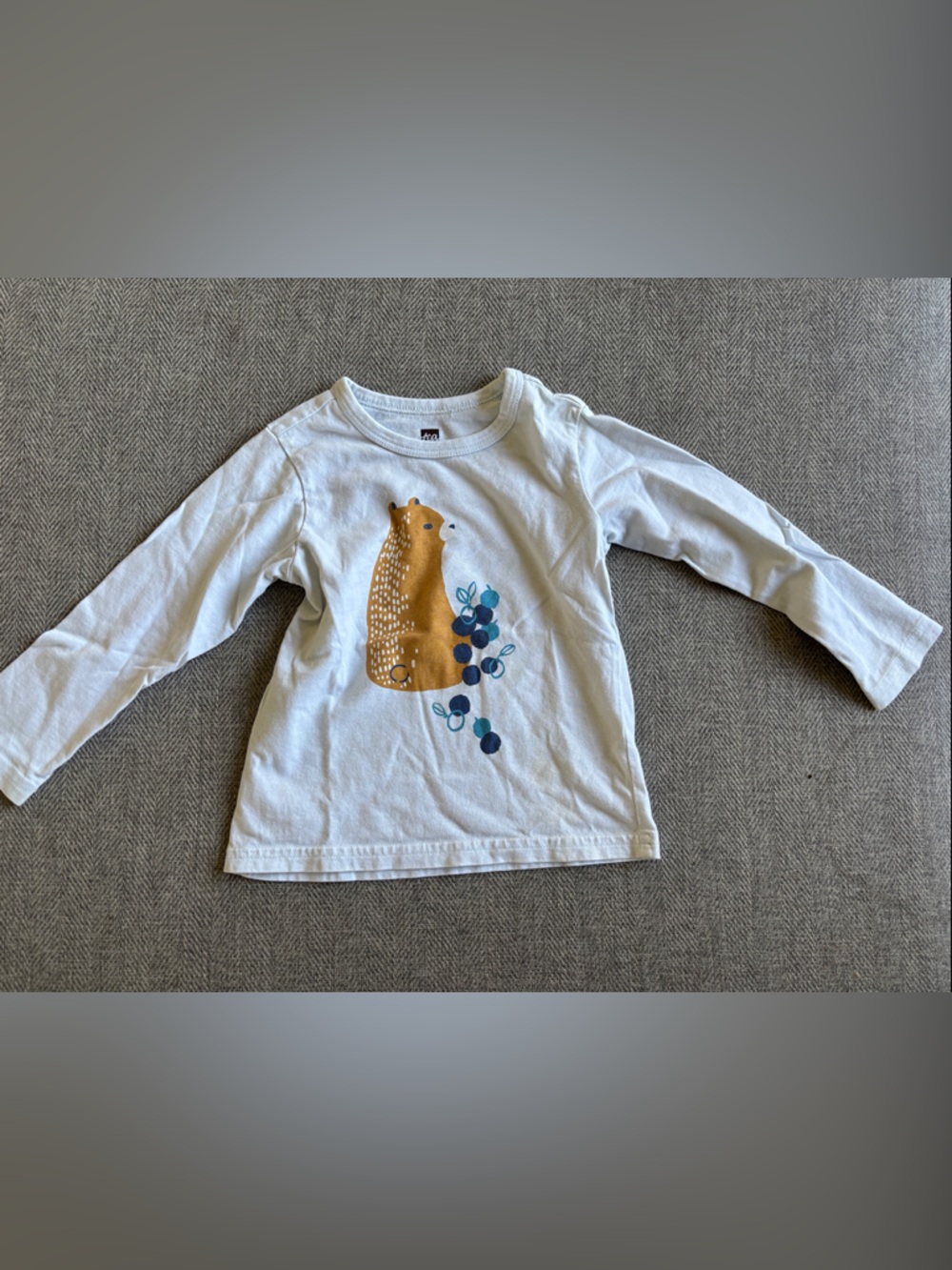 Unbranded Kids White Long-Sleeve Top with Mustard Bear Print